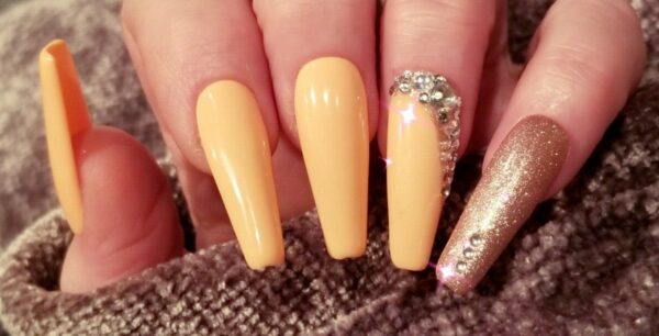 Sherbet Fall Nail Design