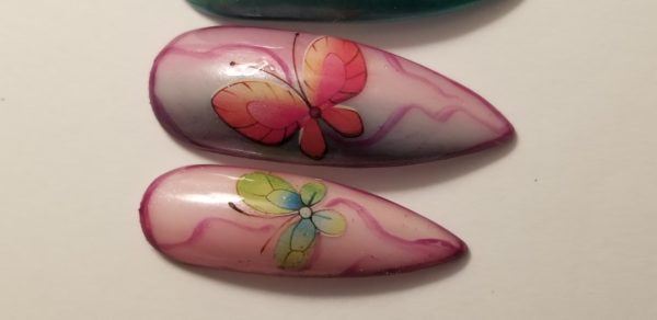 Fade Pink Green Butterfly Nails - Image 11