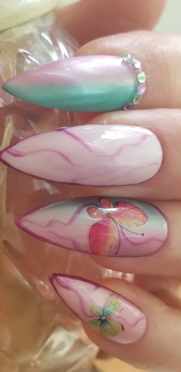 Fade Pink Green Butterfly Nails - Image 3