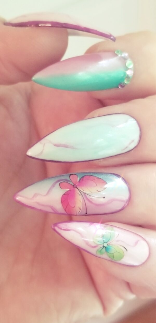 Fade Pink Green Butterfly Nails - Image 10