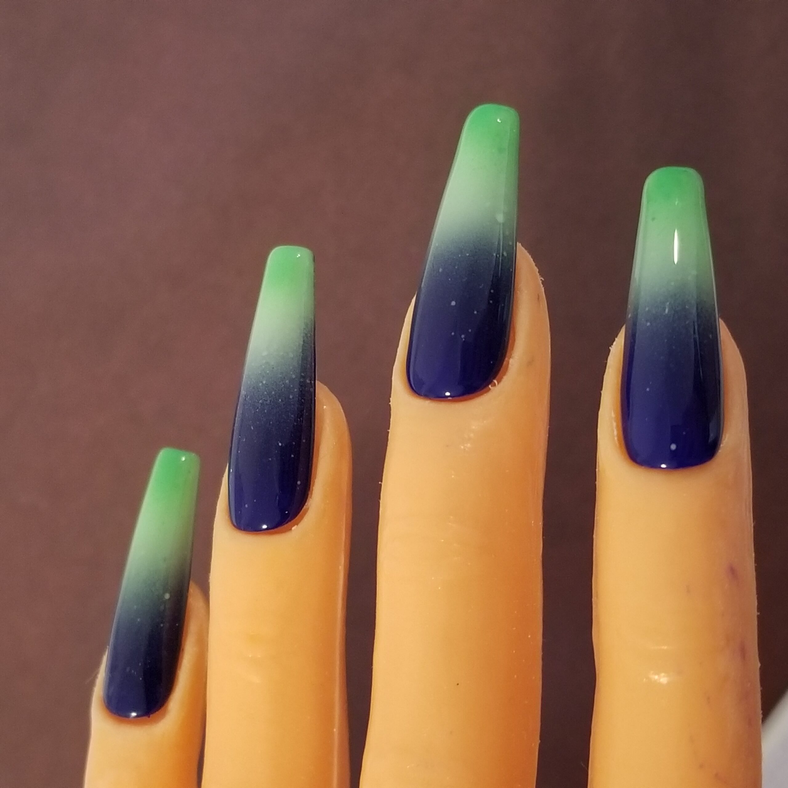 Ombre Blue Lime Green Airbushed Acrylic Press-on Nails - Jingle Nail