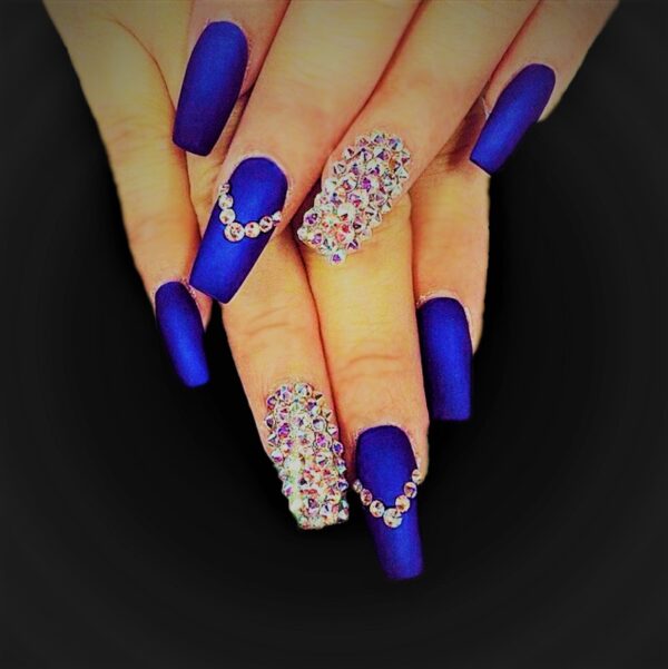 Blue Matt Press-On Nails with Studs for an Elegant Look - Image 2