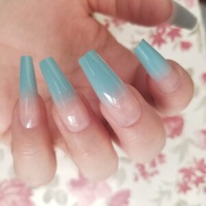 blue ombre press on baby boomer