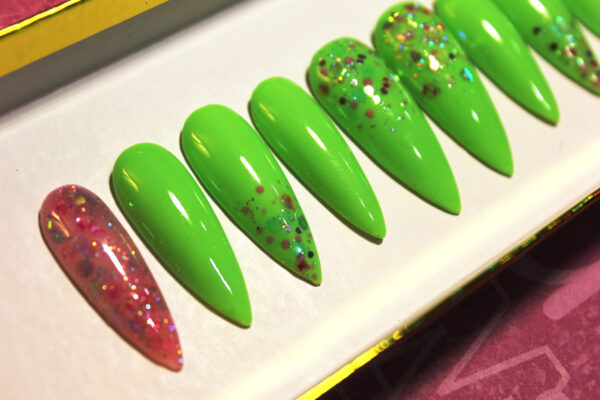 Verde Itaca Stiletto Party Set - Image 3