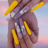 Yellow White Daisy and Studs Design - Image 2